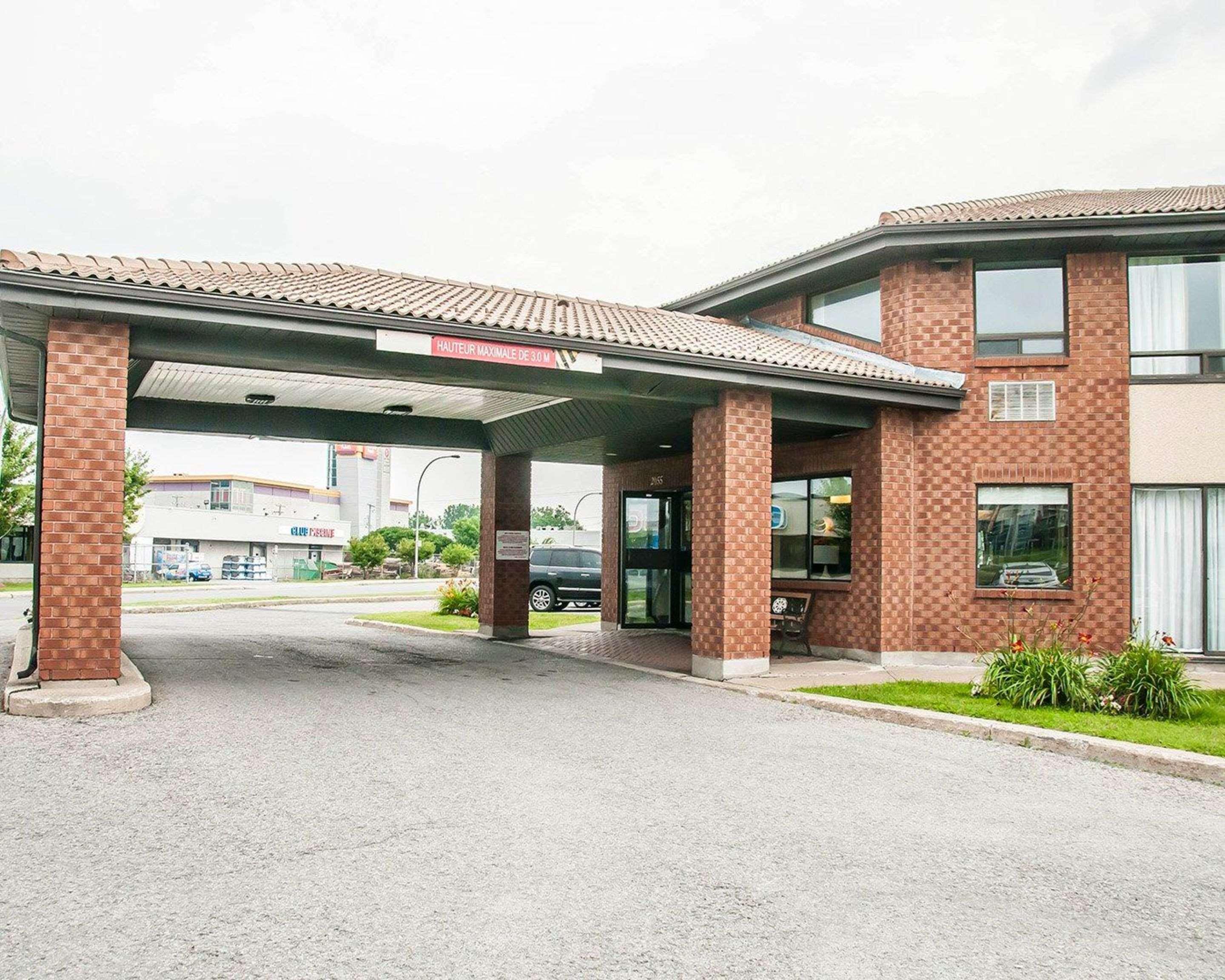 Comfort Inn Laval Exteriör bild